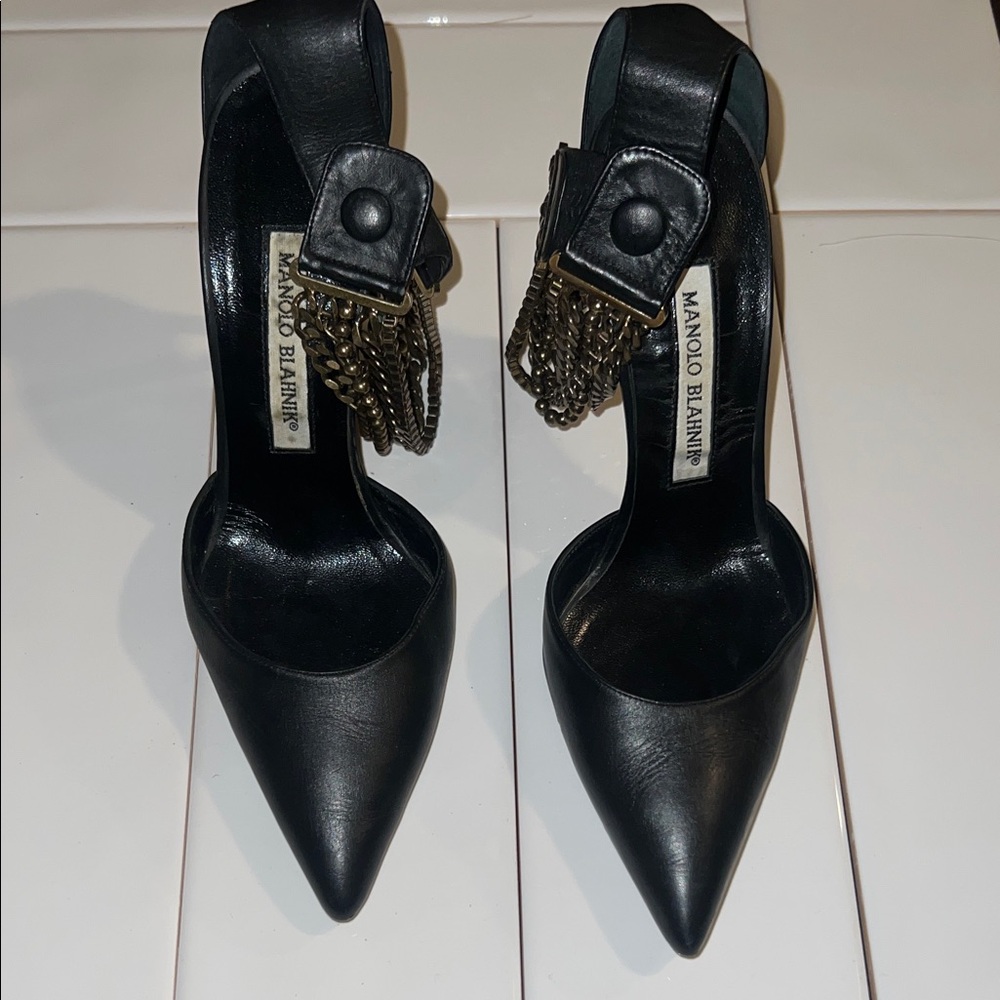 Manolo Blahnik Black Heels with Gold Chain Detail
